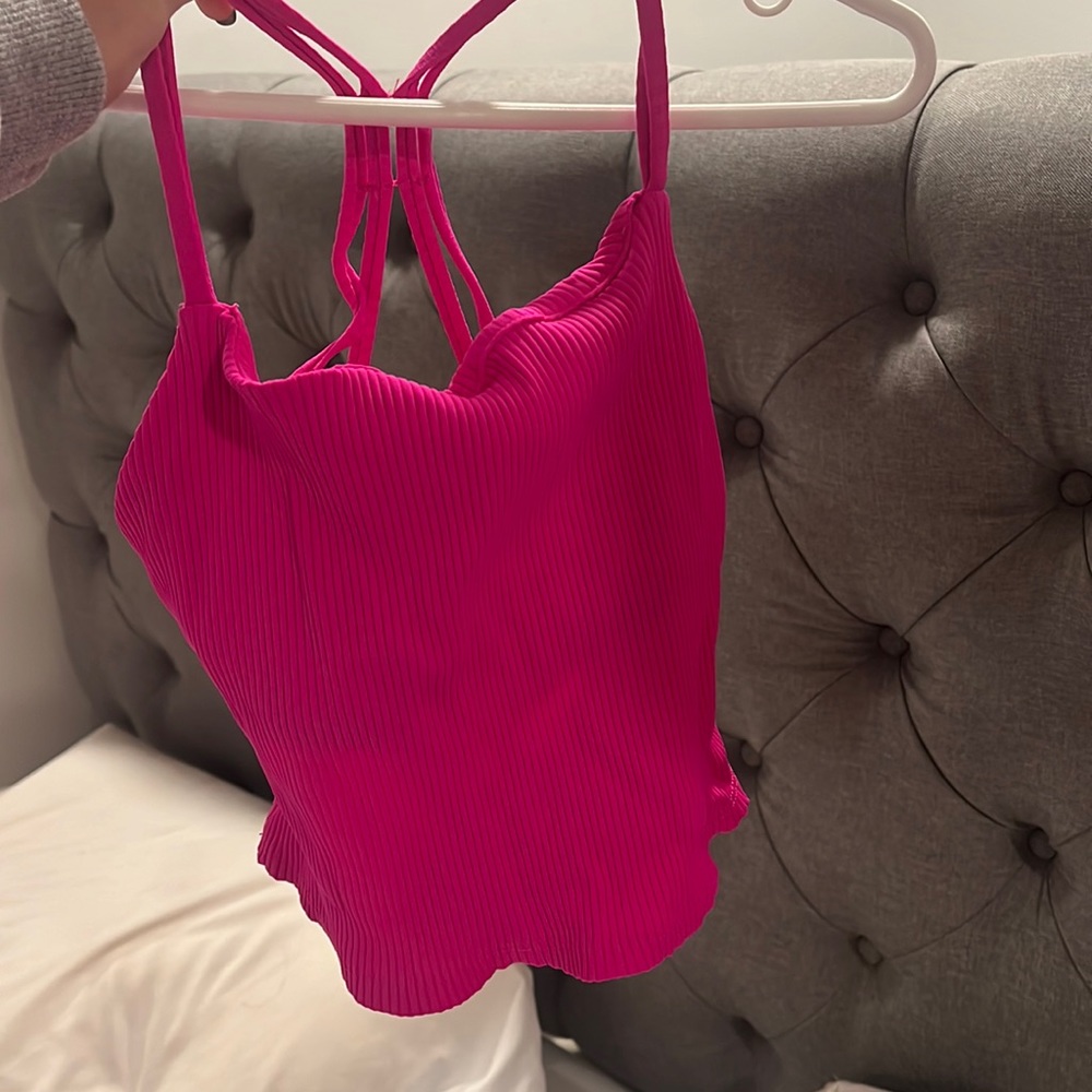 Super cute workout top